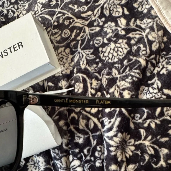 Gentle Monster SUNGLASSES FLATBA - Picture 6 of 7